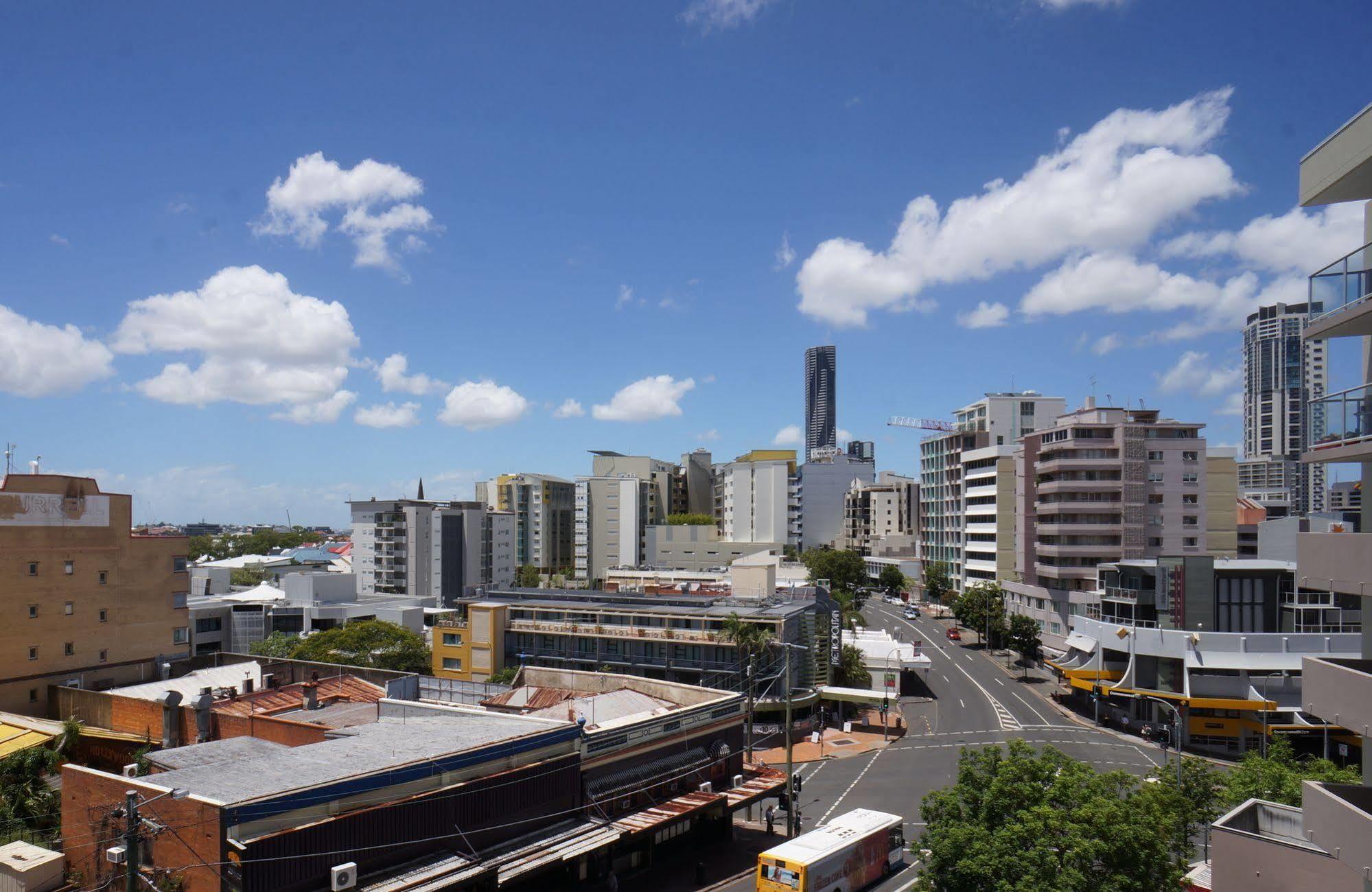 The Sedgebrook On Leichhardt Aparthotel Brisbane Exterior photo